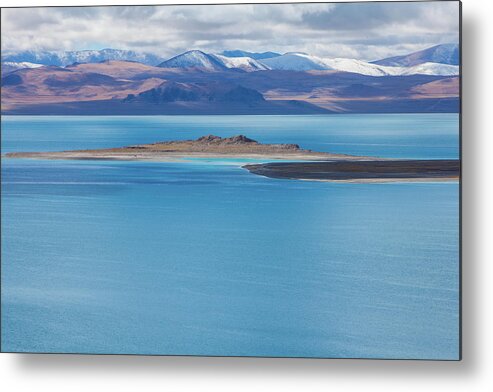 Scenics Metal Print featuring the photograph Blue Lake Of Tibetan Plateau by Wulingyun
