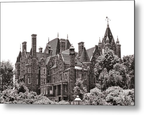 Boldt Castle Metal Print featuring the photograph Boldt Castle by Olivier Le Queinec