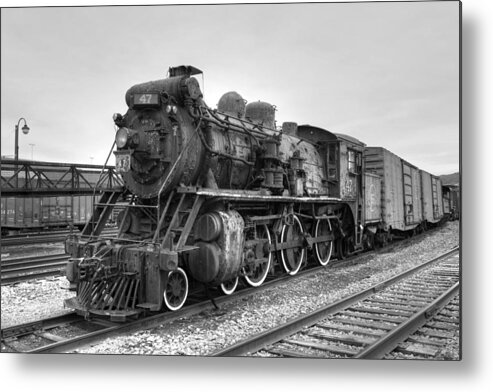 Black And White Metal Print featuring the photograph Canadian National No. 47 by Gene Walls