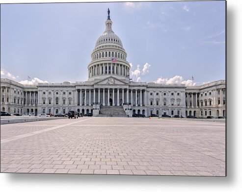 America Metal Print featuring the photograph Capitol Building by Peter Lakomy
