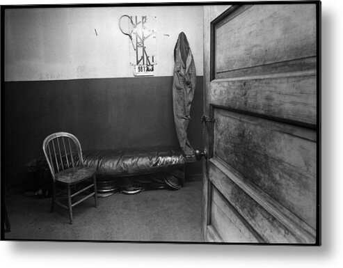 Cleveland History 1976 Metal Print featuring the photograph Daily Shroud by Dolores Kaufman