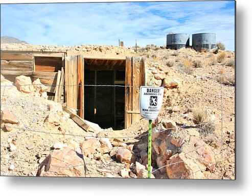 Sky Metal Print featuring the photograph Danger Unsafe by Marilyn Diaz