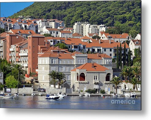 Dubrovnik Metal Print featuring the photograph Dubrovnik's buildings by Elaine Berger