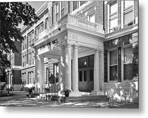 Cheney Metal Print featuring the photograph Eastern Washington University Showalter Hall by University Icons