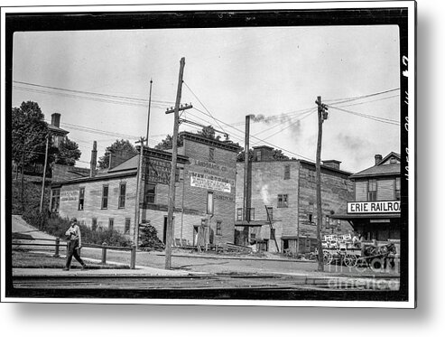 Loc Metal Print featuring the photograph Erie Station 1916 by Russell Brown
