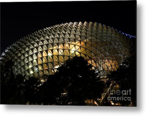 Singapore Metal Print featuring the photograph Esplanade Theatres At Night 02 by Rick Piper Photography