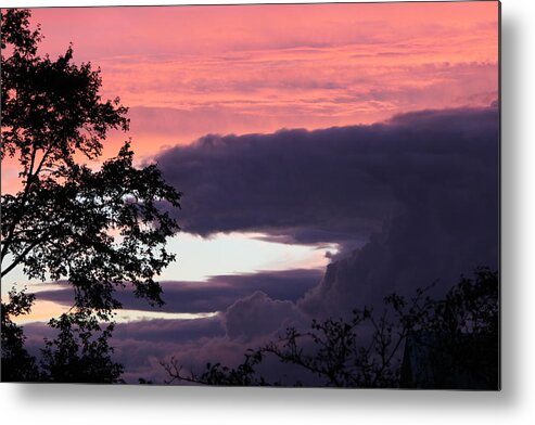 Sunset Metal Print featuring the photograph Evening's Colours by Patricia Hiltz