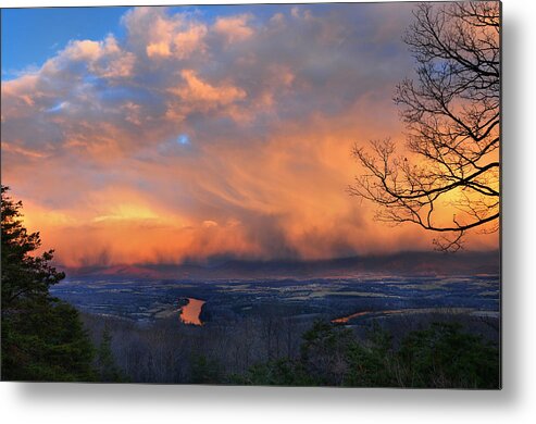 Sunset Metal Print featuring the photograph Fire In The Sky by Lara Ellis