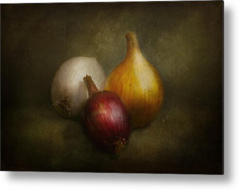 Chef Metal Print featuring the photograph Food - Onions - Onions by Mike Savad