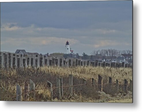 Gurnet Light Metal Print featuring the photograph Gurnet Posts and Light by Constantine Gregory