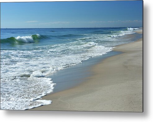 Water's Edge Metal Print featuring the photograph Jersey Shore Scenery by Aimin Tang