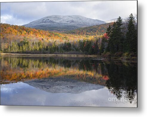 Autumn Metal Print featuring the photograph Kiah Pond - Sandwich New Hampshire by Erin Paul Donovan
