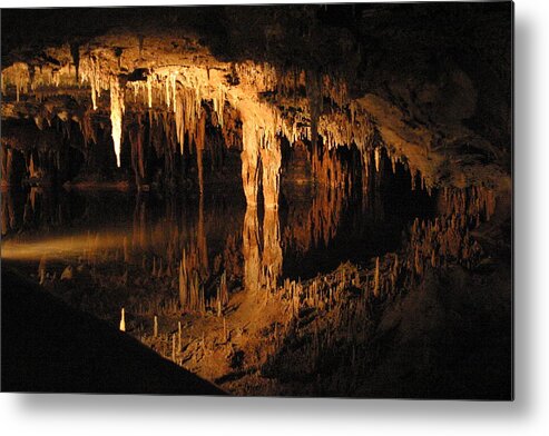 Luray Metal Print featuring the photograph Luray Caverns - 121243 by DC Photographer