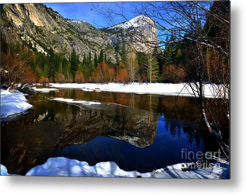 Yosemite Valley Metal Print featuring the photograph Mirror on the Lake by Peter Dang