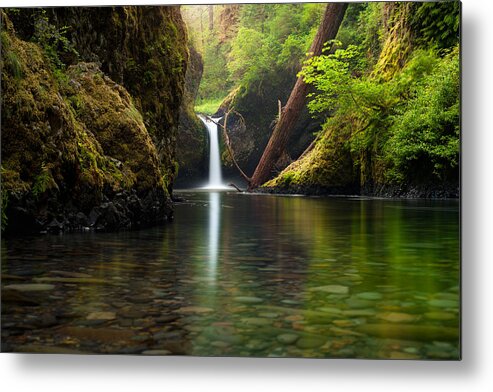 Punch Bowl Metal Print featuring the photograph Punch Bowl Falls by Andrew Kumler