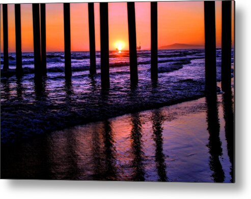 Pier Metal Print featuring the photograph Romantic stroll by Tammy Espino