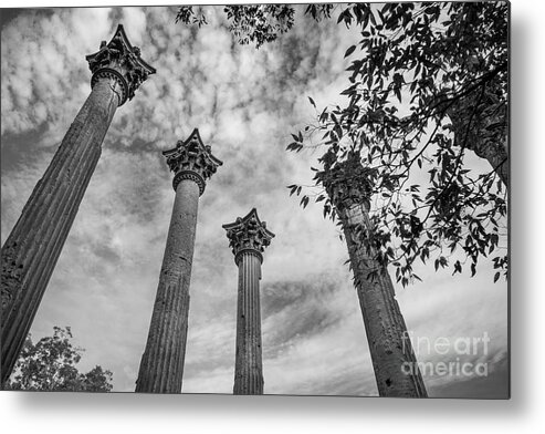 Windsor Metal Print featuring the photograph Ruins of Windsor in southwest Mississippi by T Lowry Wilson