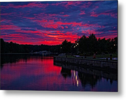 Baldwinsville Metal Print featuring the photograph Sailors Delight by Dave Files