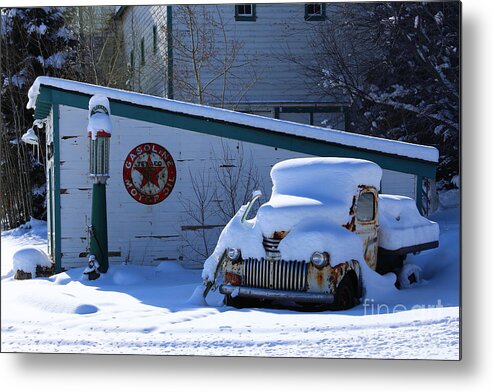 Christmas Cards Metal Print featuring the photograph Snowed In by Marty Fancy