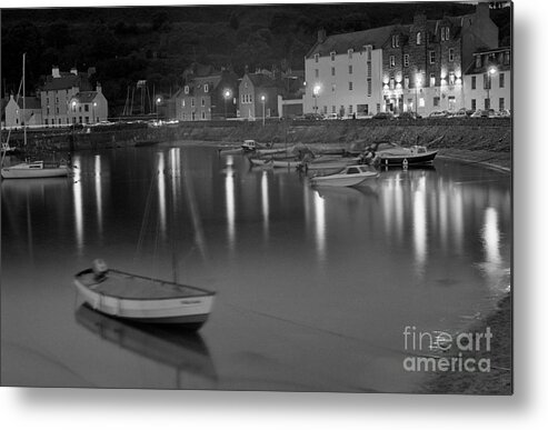 Stonehaven Metal Print featuring the photograph Stonehaven Harbour by Riccardo Mottola
