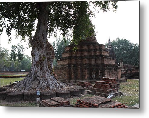 Sukhothai Metal Print featuring the photograph Sukhothai Historical Park - Sukhothai Thailand - 011319 by DC Photographer