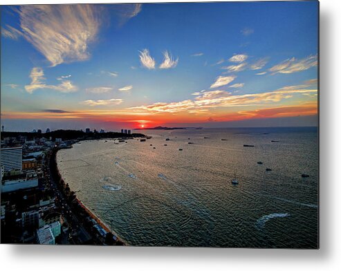 Tranquility Metal Print featuring the photograph Sunset Over Central Pattaya Thailand by Igor Prahin