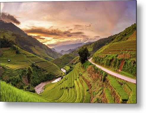 Scenics Metal Print featuring the photograph Sunset View Point Of Rice Terrace by Suttipong Sutiratanachai