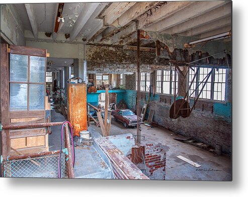 School House Metal Print featuring the photograph The Gym by Ed Peterson