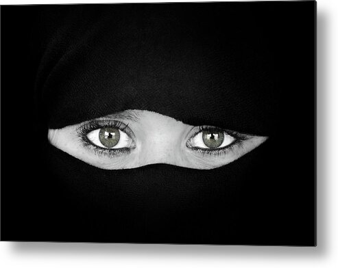 Documentary Metal Print featuring the photograph The Language Of The Eyes by Juan Luis Duran