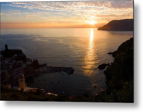 Cinque Terre Metal Print featuring the photograph Vernazza Sunset - I by Carl Amoth