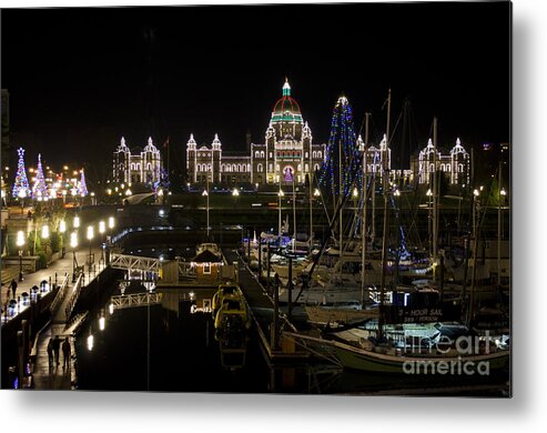 Victoria Metal Print featuring the photograph Victoria Harbour at Christmas by Maria Janicki