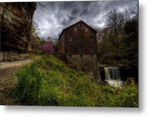 Mill Creek Park Metal Print featuring the photograph Waterfall at the Old Mill by David Dufresne