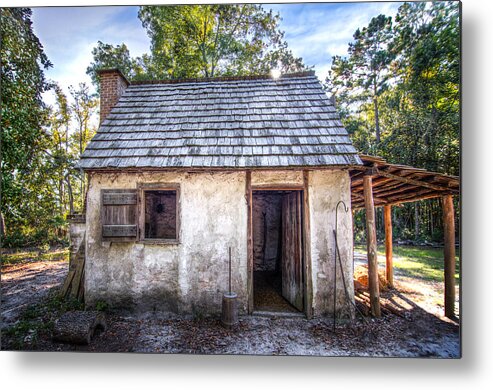 Wormsloe Metal Print featuring the photograph Wormsloe Cabin by Mark Andrew Thomas