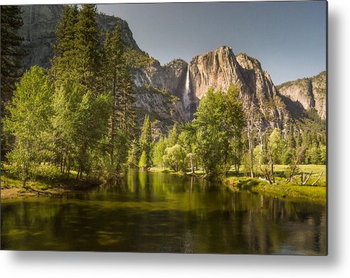 Yosemite Valley Metal Print featuring the photograph Yosemite Valley Near Dusk by Janis Knight