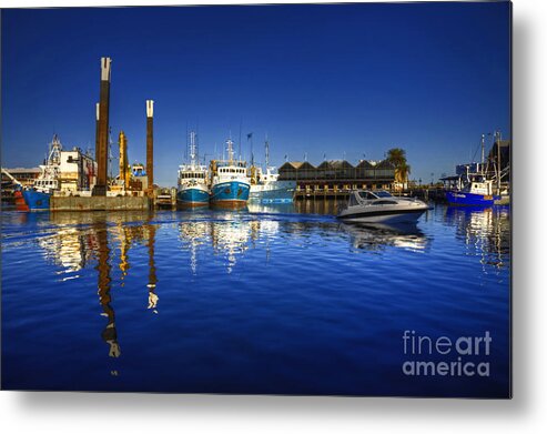 Freemantle Metal Print featuring the photograph Reflections at freemantle by Rob Hawkins