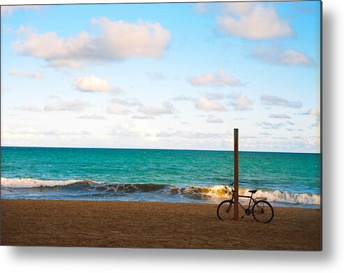 Brazil Metal Print featuring the photograph Slow Wave by Claude Taylor