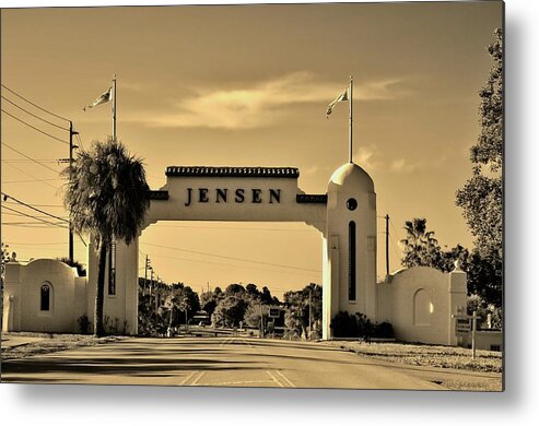 Jensen Beach Metal Print featuring the photograph The Rio Arch by Don Youngclaus