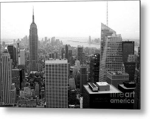 New York City Metal Print featuring the photograph Towards The Harbor by Living Color Photography Lorraine Lynch