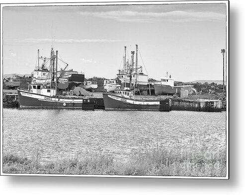 Boats Metal Print featuring the photograph Waiting by Eunice Gibb