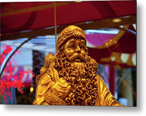  Metal Print featuring the photograph Golden Idol #1 by Carl Wilkerson