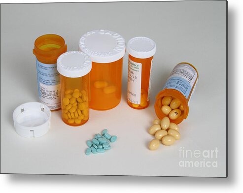 2 Mg Metal Print featuring the photograph Progesterone 200mg And Estradiol 2mg #1 by Photo Researchers, Inc.