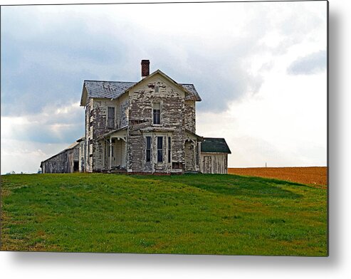 Farm House Metal Print featuring the photograph Abandoned Country Farm House by Karen Ruhl