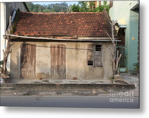 Vietnam Metal Print featuring the photograph Aged Home Asia by Chuck Kuhn