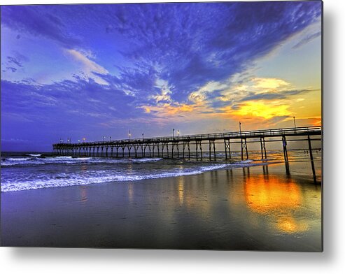 Sunset Metal Print featuring the photograph Almighty by Don Mennig
