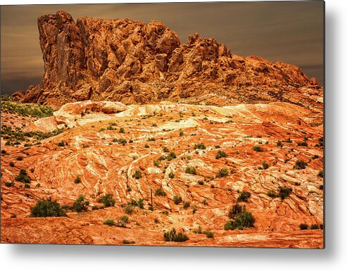 2017 Metal Print featuring the photograph American West - Valley of Fire 9801-152 by Deidre Elzer-Lento