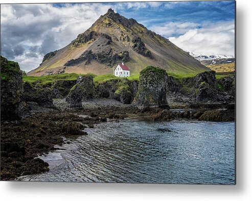 Iceland Metal Print featuring the photograph Arnarstapi House by Tom Singleton