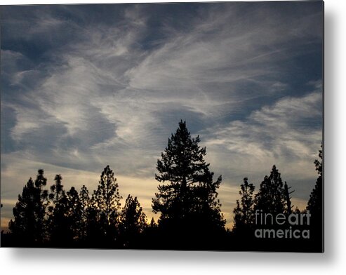 Sky Metal Print featuring the photograph At the end of the day by Marie Neder