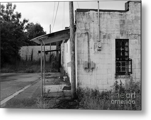 Photo For Sale Metal Print featuring the photograph Back Porch by Robert Wilder Jr
