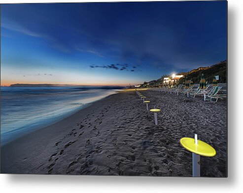 Passeggiatealevante Metal Print featuring the photograph Beach At Sunset - Spiaggia Al Tramonto I by Enrico Pelos