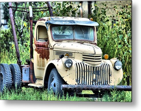 Mack Truck Metal Print featuring the photograph Big Tow by Jacqui Binford-Bell